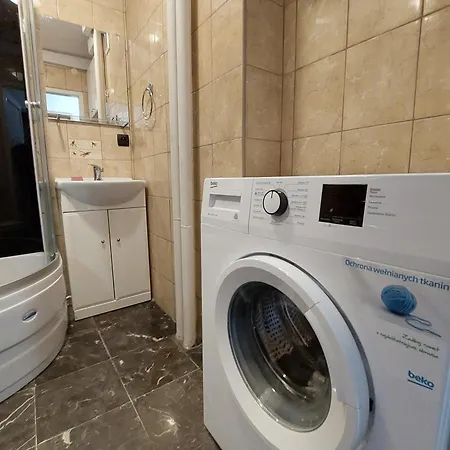 Apartment Grzybowska 9 *